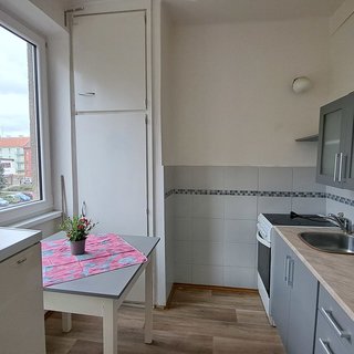 Pronájem bytu 1+1 32 m² Louny, Fűgnerova