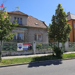 Prodej rodinného domu 193 m² Žatec, Bratří Čapků