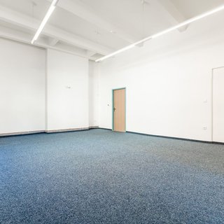 Pronájem kanceláře 52 m², Kostelní