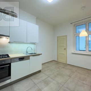 Pronájem bytu 3+1 108 m² Praha, Jankovcova