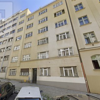 Prodej činžovního domu 1 042 m² Praha, 