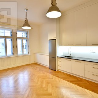 Prodej bytu 3+kk 87 m² Praha, Dittrichova