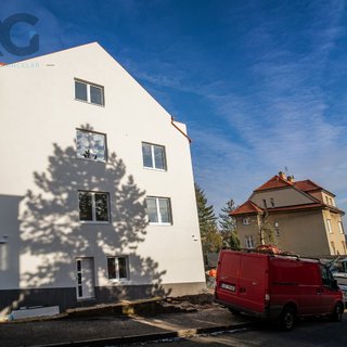 Prodej bytu 1+kk a garzoniéry 28 m² Praha, Podhorská