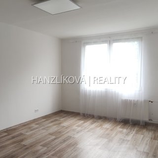 Pronájem bytu 2+1 62 m² České Budějovice, Branišovská