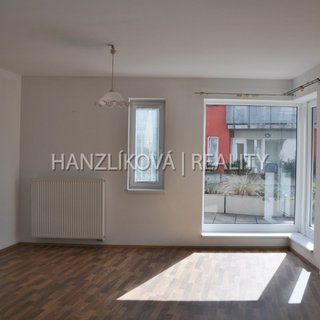Pronájem bytu 1+kk a garzoniéry 34 m² České Budějovice, Pekárenská