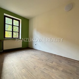 Pronájem bytu 2+1 35 m² České Budějovice, Krajinská