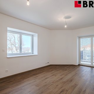 Prodej bytu 2+kk 65 m² Rostěnice-Zvonovice, 