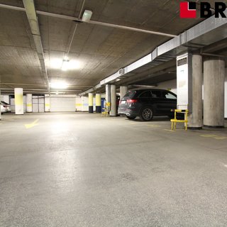 Pronájem parkovacího místa 17 m² Brno, Příkop