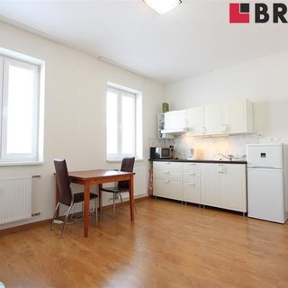 Pronájem bytu 1+kk a garsoniéry 25 m² Brno, Stará