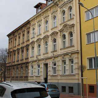 Prodej bytu 2+kk 44 m² České Budějovice, Skuherského