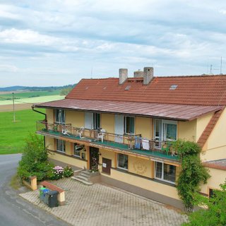 Prodej hotelu a penzionu 557 m² Zborovy, 