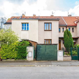 Prodej rodinného domu 77 m² Praha, Kosatcová