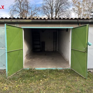 Prodej garáže 16 m² Kralupy nad Vltavou, U Dýhárny 631