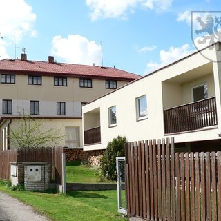 Prodej rodinného domu 1 550 m² Varvažov, 