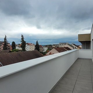 Pronájem bytu 3+kk 91 m² Pardubice, Smilova