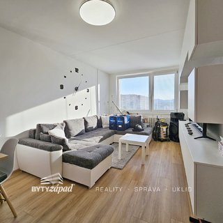 Pronájem bytu 2+kk 46 m² Praha, V hůrkách
