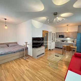 Pronájem bytu 1+kk a garsoniéry 39 m² Praha, Baranova
