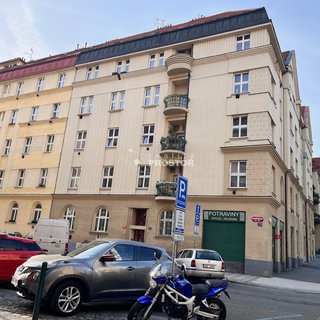 Prodej bytu 1+1 44 m² Praha, Mojmírova