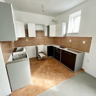 Prodej bytu 3+kk 83 m² Stříbro, Smetanova
