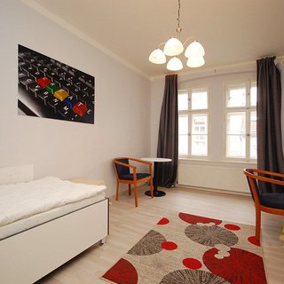 Pronájem bytu 1+1 29 m² Praha, Cimburkova