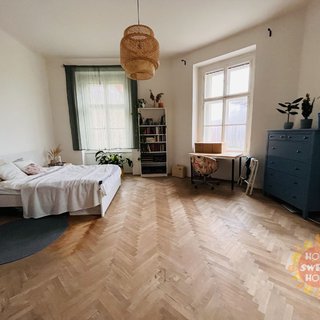 Pronájem bytu 2+1 73 m² Praha, Balbínova