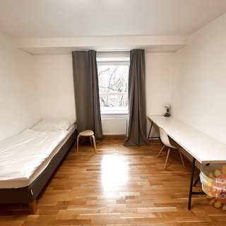 Pronájem pokoje 14 m² Praha, U průhonu