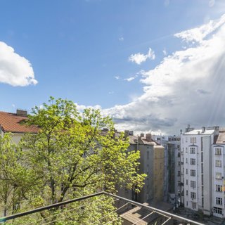 Pronájem bytu 2+1 92 m² Praha, Janáčkovo nábřeží
