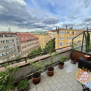 Pronájem bytu 1+kk a garsoniéry 32 m² Praha, Londýnská