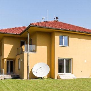Pronájem rodinného domu 350 m² Průhonice, Pod Valem II.