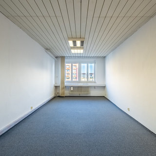 Pronájem kanceláře 26 m² Praha, Přístavní