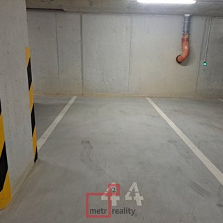 Pronájem parkovacího místa 16 m² Olomouc, Aloise Rašína