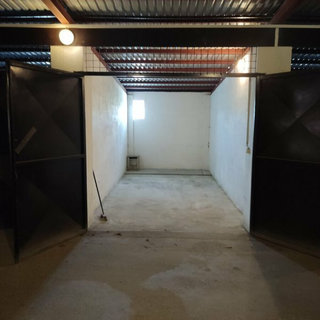 Prodej garáže 17 m² Brno, Věstonická