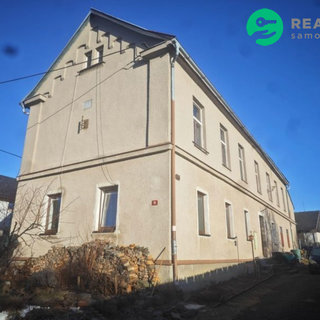 Prodej rodinného domu 499 m², Černotín