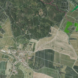Prodej zemědělské půdy 118 993 m² Břežany