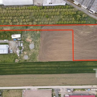 Prodej komerčního pozemku 4 225 m² Drnovice