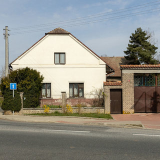 Prodej rodinného domu 280 m² Drahelčice, Malá Strana