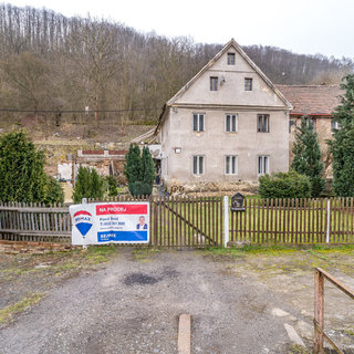 Prodej rodinného domu 200 m² Malé Březno, 