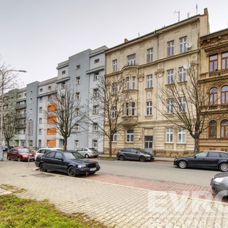 Prodej bytu 2+1 75 m² Plzeň, Plachého