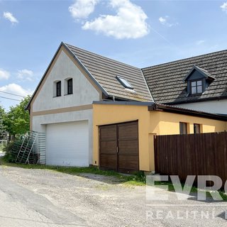 Prodej vily 300 m² Plzeň, Vlkýšská náves