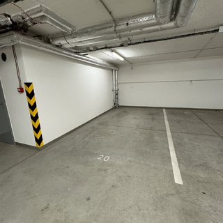 Pronájem parkovacího místa 13 m² Brno, Hlinecká