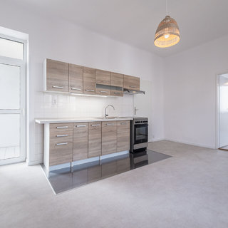 Pronájem bytu 2+kk 46 m² Praha, Kobyliská