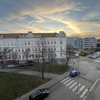 Pronájem bytu 2+1 56 m² Praha, Na Korábě