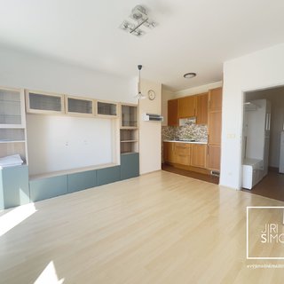 Prodej bytu 2+kk 43 m² Praha, Novobohdalecká