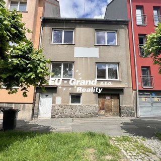 Prodej rodinného domu 250 m², Habrmannova