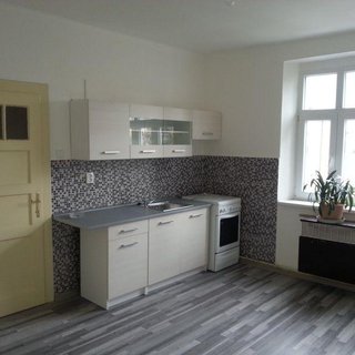 Pronájem bytu 2+1 70 m² Česká Lípa, Bulharská