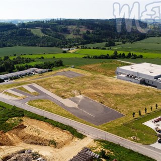Prodej komerčního pozemku 10 000 m² Polná