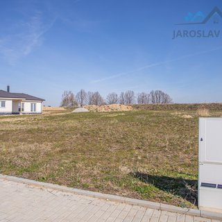 Prodej stavební parcely 1 000 m² Litvínovice, Průběžná