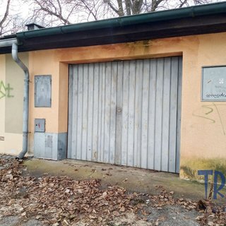 Pronájem garáže 24 m² Dvůr Králové nad Labem, Kollárova