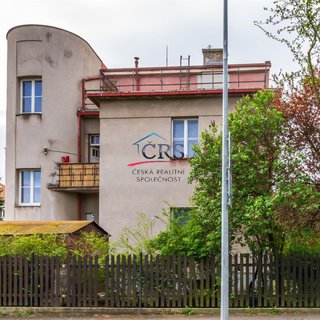 Prodej rodinného domu 109 m² Praha, Karafiátová