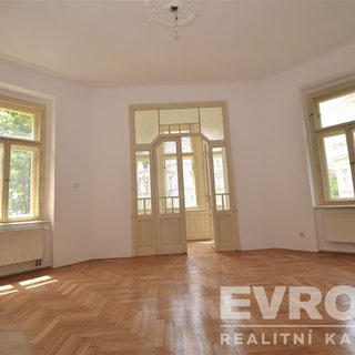 Pronájem bytu 4+kk 126 m² Praha, Mánesova